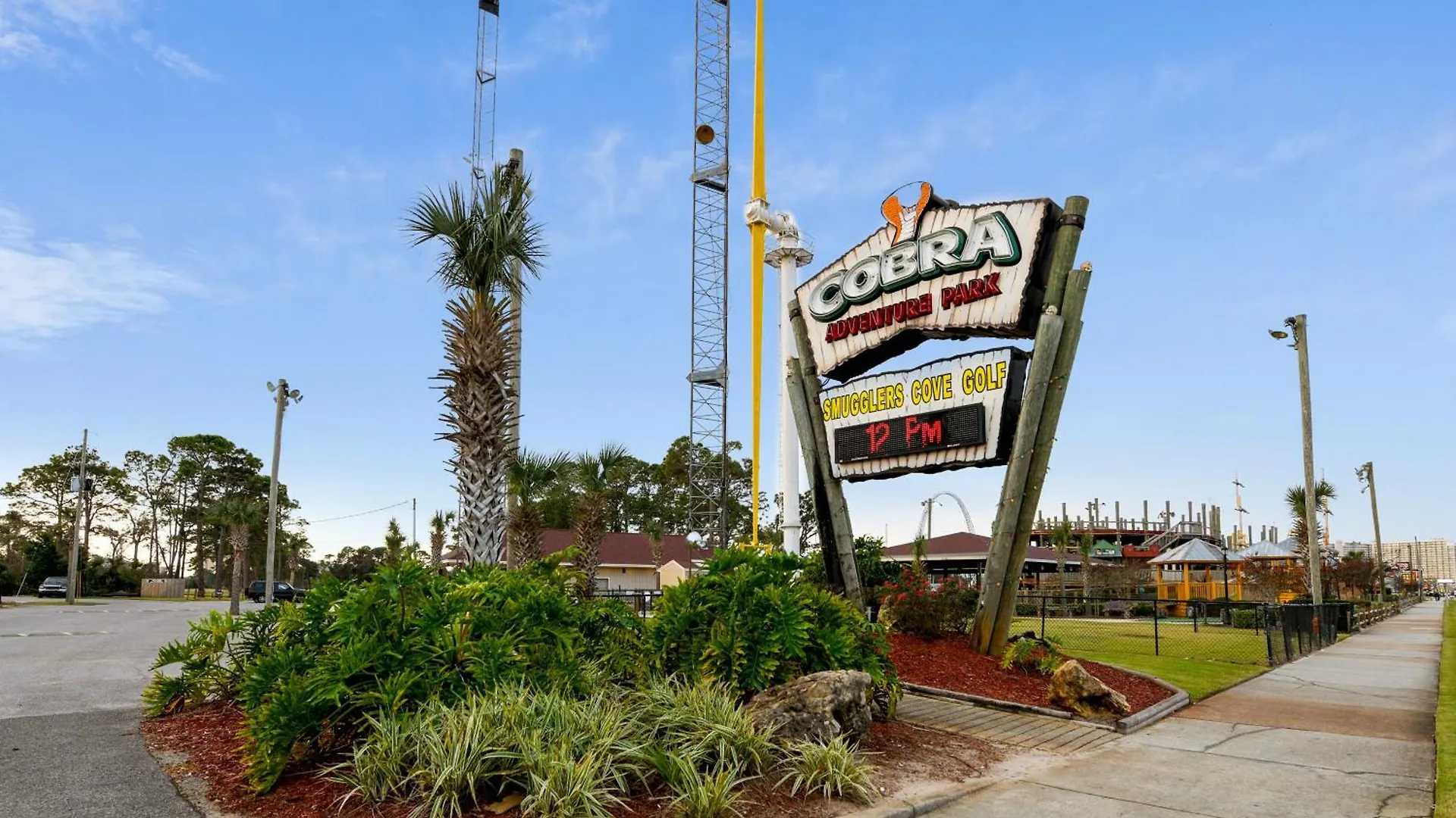 Grand Panama Beach Resort #1102-2 By Book That Condo Panama City Beach 0*,  United States